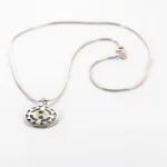 Small Mikaela silver necklace with green peridot-stone