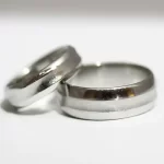 White gold engagement rings