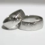 White gold engagement rings